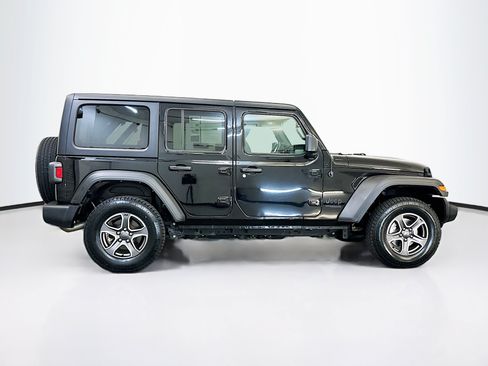 Used 2022 Jeep Wrangler Unlimited Sport AWD/4WD image 10