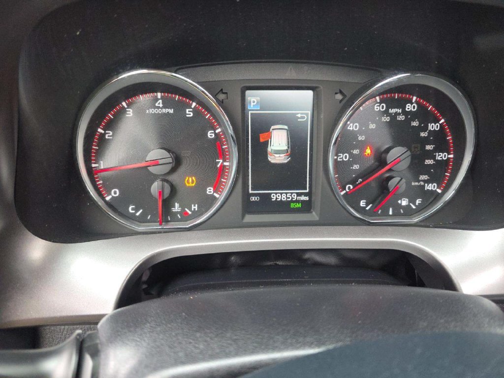 Used 2016 Toyota RAV4 SE AWD/4WD image 3