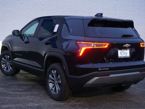 New 2025 Chevrolet Equinox LT FWD image 7