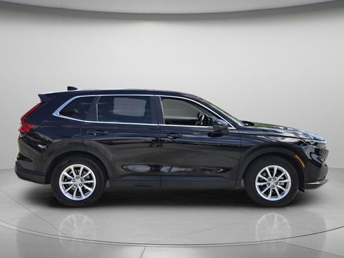Certified 2026 Honda CR-V EX image 3