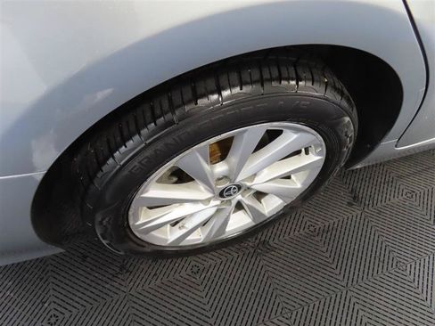 Used 2023 Toyota Camry LE FWD image 8