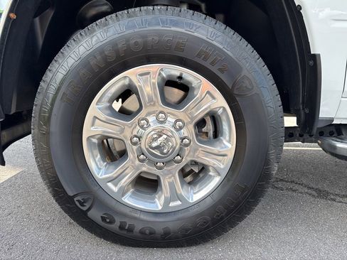 Used 2023 RAM 2500 Big Horn w/ Level 1 Equipment Group AWD/4WD image 14