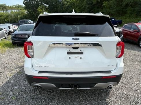 Used 2023 Ford Explorer Limited w/ Limited Technology Package AWD/4WD image 4