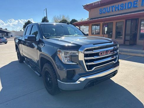 Used 2021 GMC Sierra 1500 SLE image 1