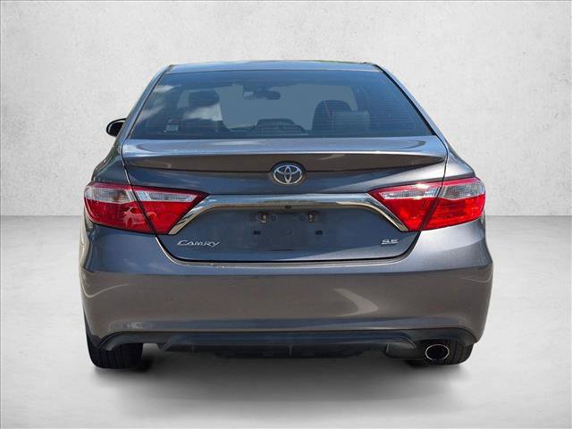Used 2017 Toyota Camry SE FWD image 4