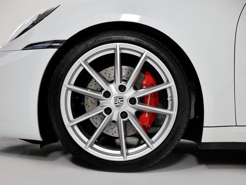Used 2020 Porsche 911 Carrera 4S AWD/4WD image 13