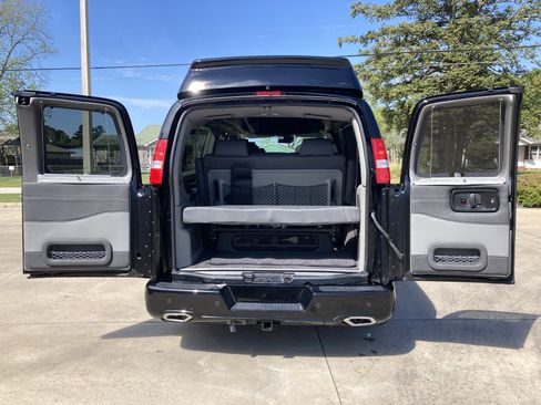 New 2026 Chevrolet Express 2500 Extended w/ Driver Convenience Package RWD image 15