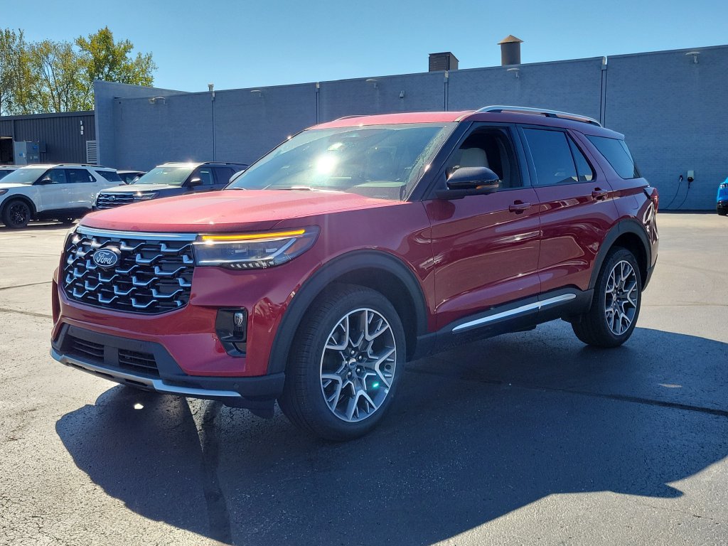 New 2027 Ford Explorer Platinum w/ 3.0L Ultimate Package AWD/4WD image 8
