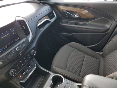Used 2018 GMC Terrain SLE FWD image 25
