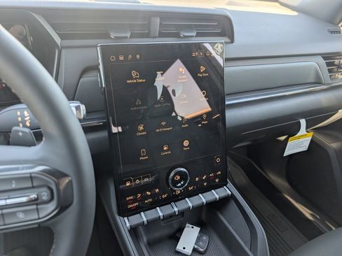 New 2026 GMC Terrain AT4 w/ Convenience Package III image 17