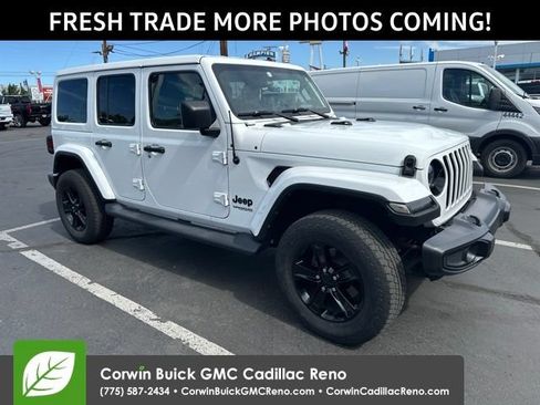 Used 2021 Jeep Wrangler Unlimited Sahara AWD/4WD image 3