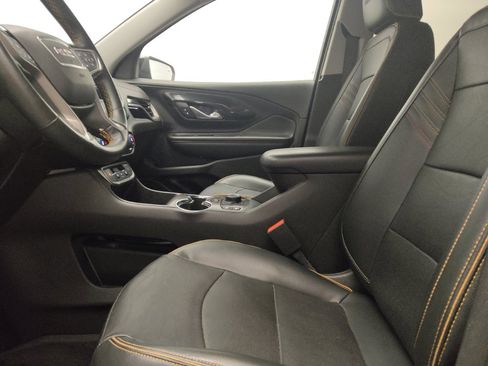 Used 2023 GMC Terrain AT4 w/ Infotainment Package II AWD/4WD image 17