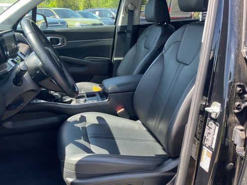 Used 2022 Kia Sorento S AWD/4WD image 6