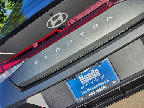 Used 2026 Hyundai Elantra Sport FWD image 10