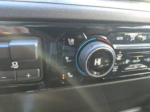 Used 2024 Chevrolet Silverado 2500 LTZ w/ LTZ Plus Package image 21