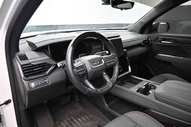Used 2026 GMC Acadia AT4 w/ Super Cruise Package AWD/4WD image 19