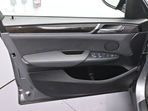 Used 2016 BMW X3 xDrive28i image 9