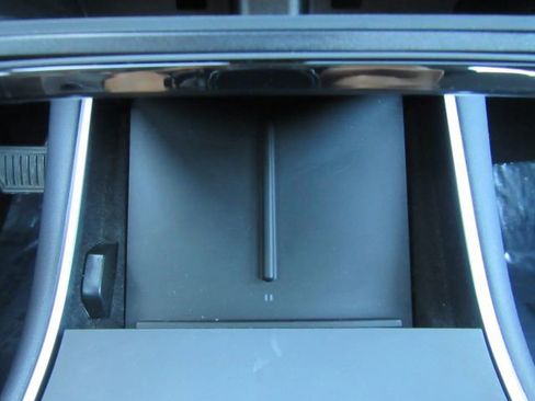 Used 2019 Tesla Model 3 Standard Range image 42