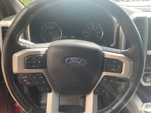 Certified 2019 Ford F150 Lariat AWD/4WD image 14