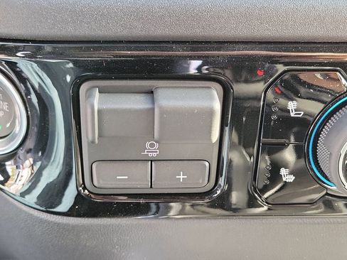 New 2026 Chevrolet Silverado 1500 LT Trail Boss w/ Safety Package image 12