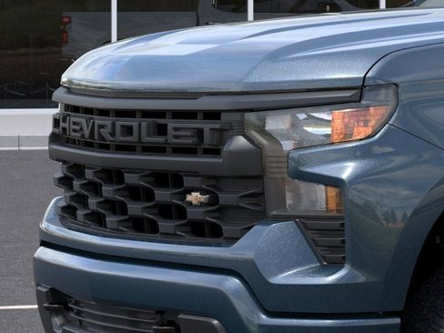 Used 2024 Chevrolet Silverado 1500 Custom image 13