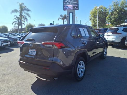 Used 2025 Toyota RAV4 LE image 5