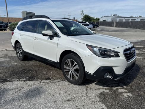 Used 2019 Subaru Outback 2.5i Limited AWD/4WD image 1