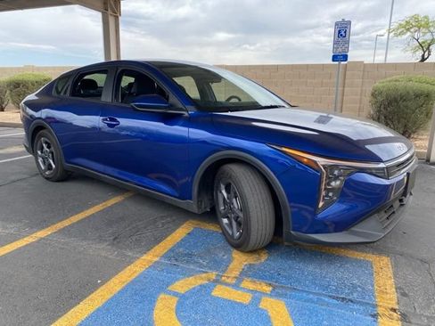 Used 2025 Kia K4 FWD image 4