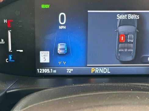 Certified 2025 Ford Escape ST-Line w/ Equipment Group 301A FWD image 29