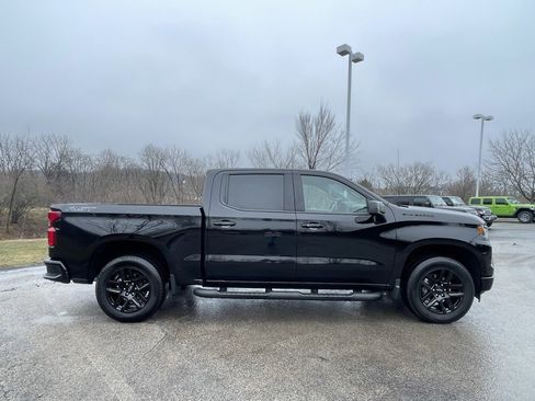 Certified 2023 Chevrolet Silverado 1500 RST w/ Rally Edition image 2