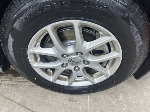 Used 2021 Chrysler Voyager Lxi image 14