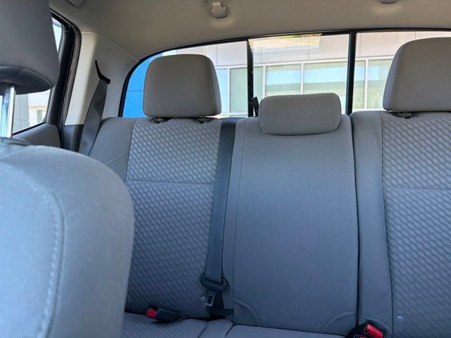 Used 2022 Toyota Tacoma SR5 RWD image 15