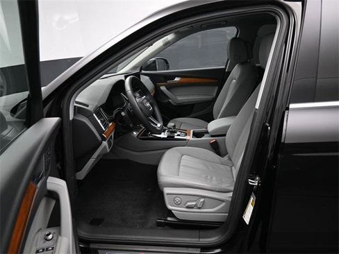 Used 2023 Audi Q5 2.0T Premium Plus image 9