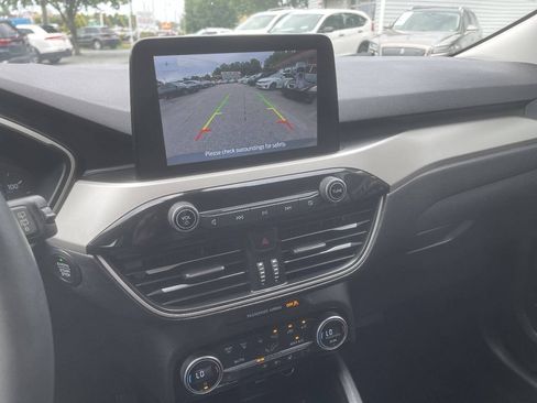 Used 2021 Ford Escape SEL FWD image 17