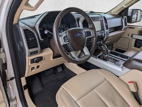 Used 2019 Ford F150 Lariat w/ Equipment Group 502A Luxury AWD/4WD image 10