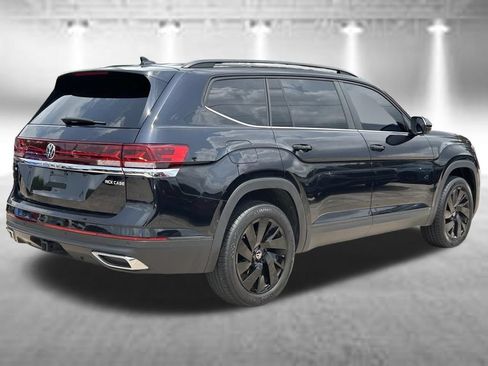 Used 2024 Volkswagen Atlas SE FWD image 5