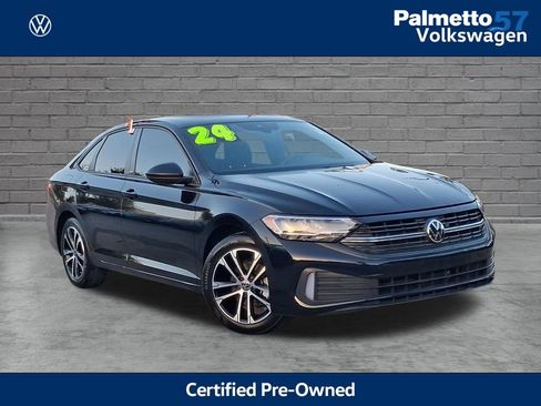Used 2024 Volkswagen Jetta Sport FWD image 1