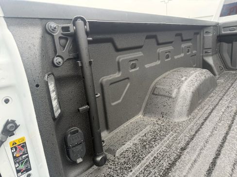 Used 2025 GMC Sierra 2500 Denali w/ Denali Reserve Package image 13