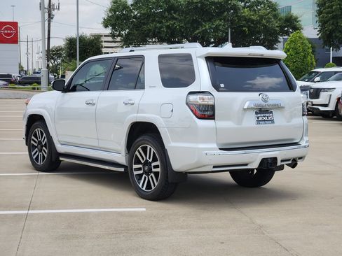 Used 2024 Toyota 4Runner Limited AWD/4WD image 5