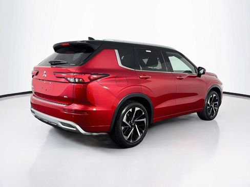 Used 2024 Mitsubishi Outlander SEL AWD/4WD image 11