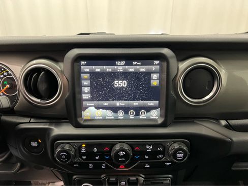 Used 2022 Jeep Wrangler Unlimited Sahara w/ Cold Weather Group image 24