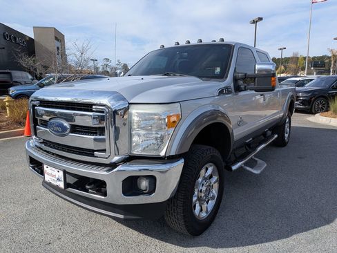 Certified 2023 Ford F150 XLT w/ Equipment Group 302A High image 9