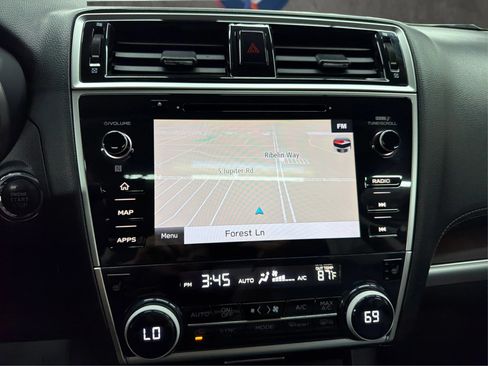 Used 2019 Subaru Outback 2.5i Limited AWD/4WD image 21