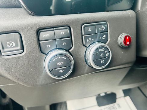 Used 2024 GMC Sierra 1500 SLT w/ SLT Premium Plus Package image 19