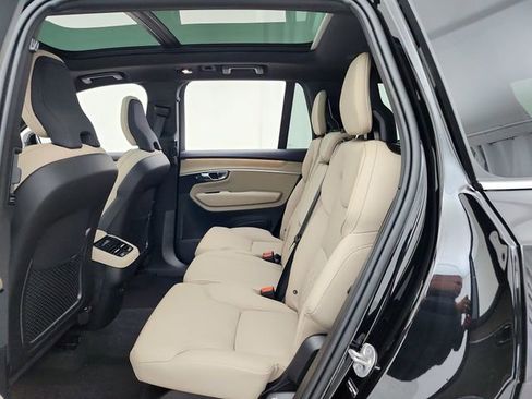 New 2026 Volvo XC90 B5 Core image 29
