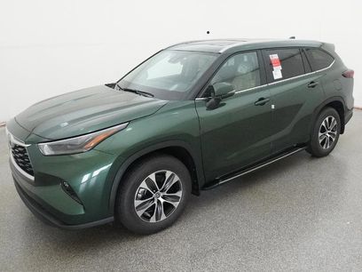 New 2025 Toyota Highlander XLE