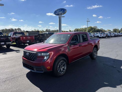 New 2025 Ford Maverick XLT w/ Equipment Group 301A image 3