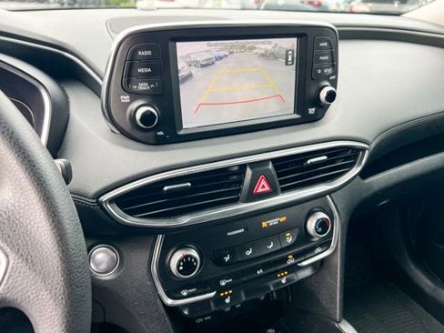 Used 2020 Hyundai Santa Fe SEL image 18