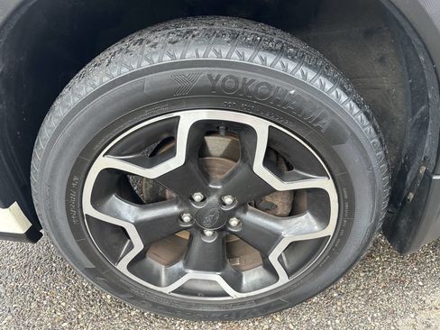 Used 2014 Subaru Crosstrek 2.0i Limited w/ Popular Package #2 image 30