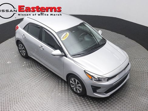 Used 2023 Kia Rio S w/ Technology Package FWD image 3